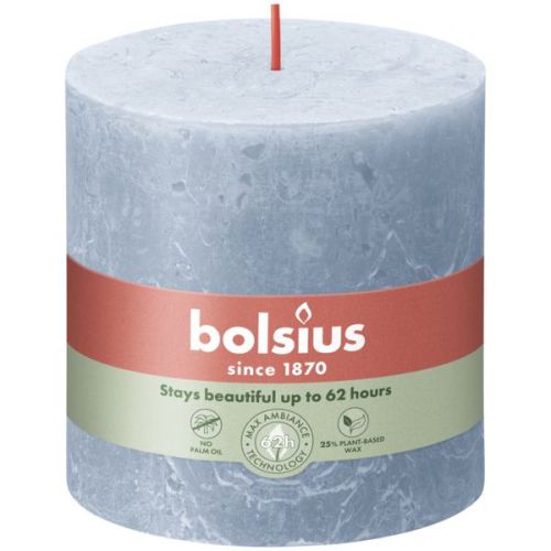 Rustieke stompkaars blauwgrijs met rode Bolsius-band en zichtbare lont