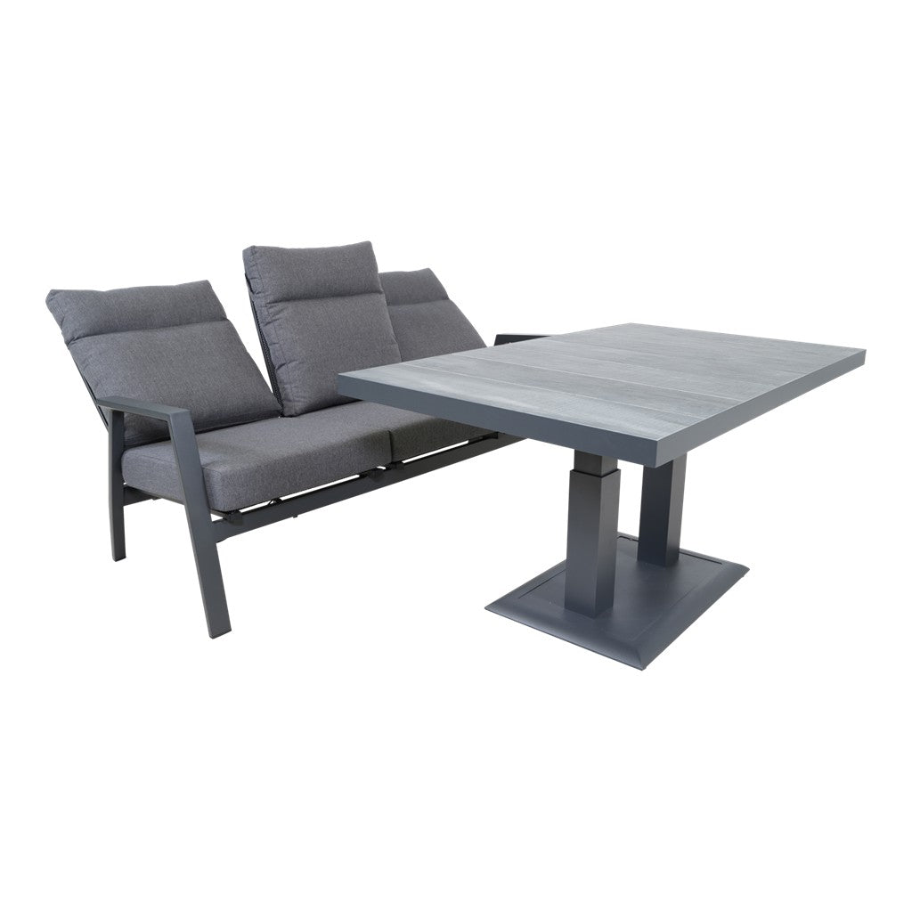 3-zits loungebank met grijze kussens en salontafel met grijs blad en metalen onderstel