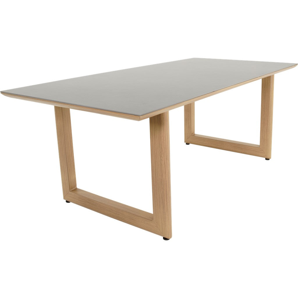 Rechthoekige eettafel met grijs blad en licht eikenhouten poten, zijkant