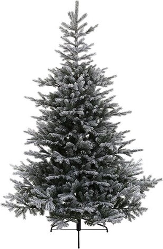 Sneeuwige kunstkerstboom (spar) met witte sneeuwlaag en volle takken