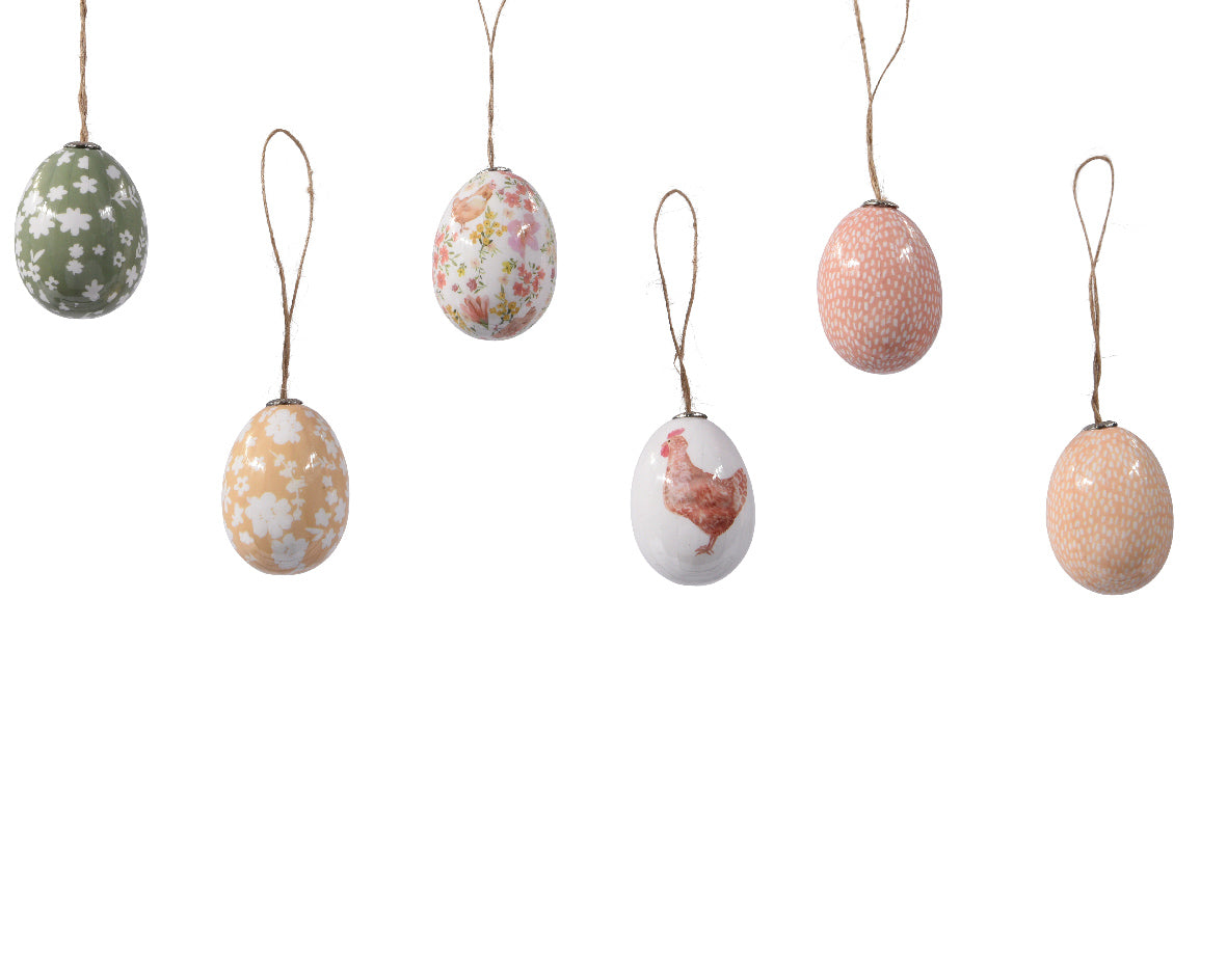 Assortiment foam-eieren, hangende decoratieve eieren in groen en roze tinten