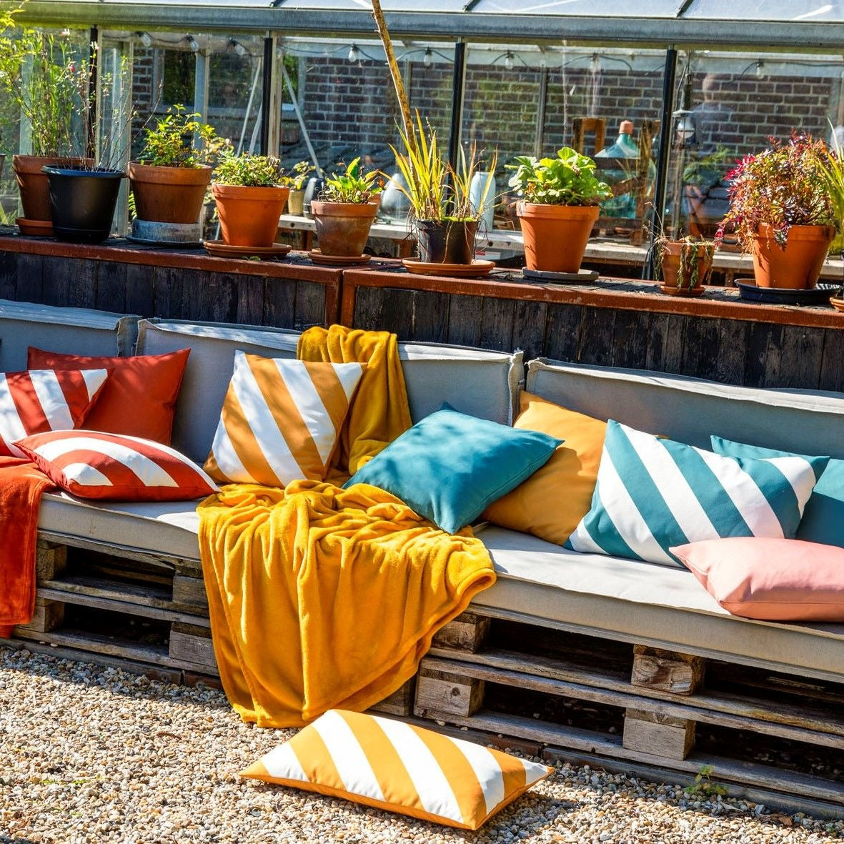 Dutch Decor - Sierkussen Sanzeno 45x45 cm Sagebrush Green