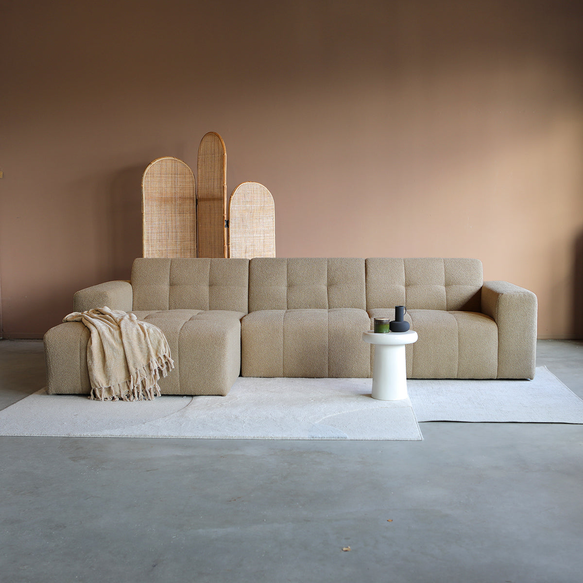 WAVE hoekbank met chaise longue links, beige gestoffeerde zit en rugkussens
