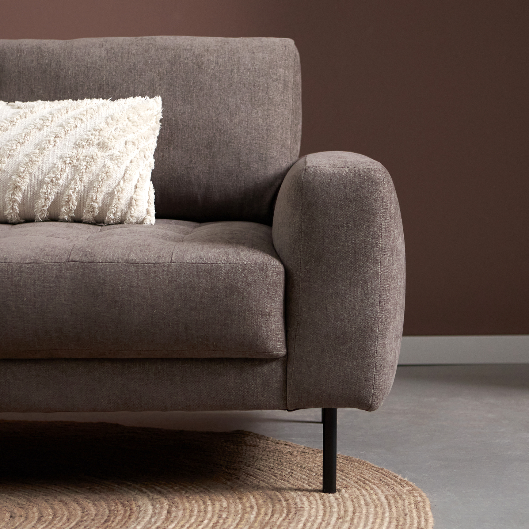 OREO met chaise longue links - Tesla 2004