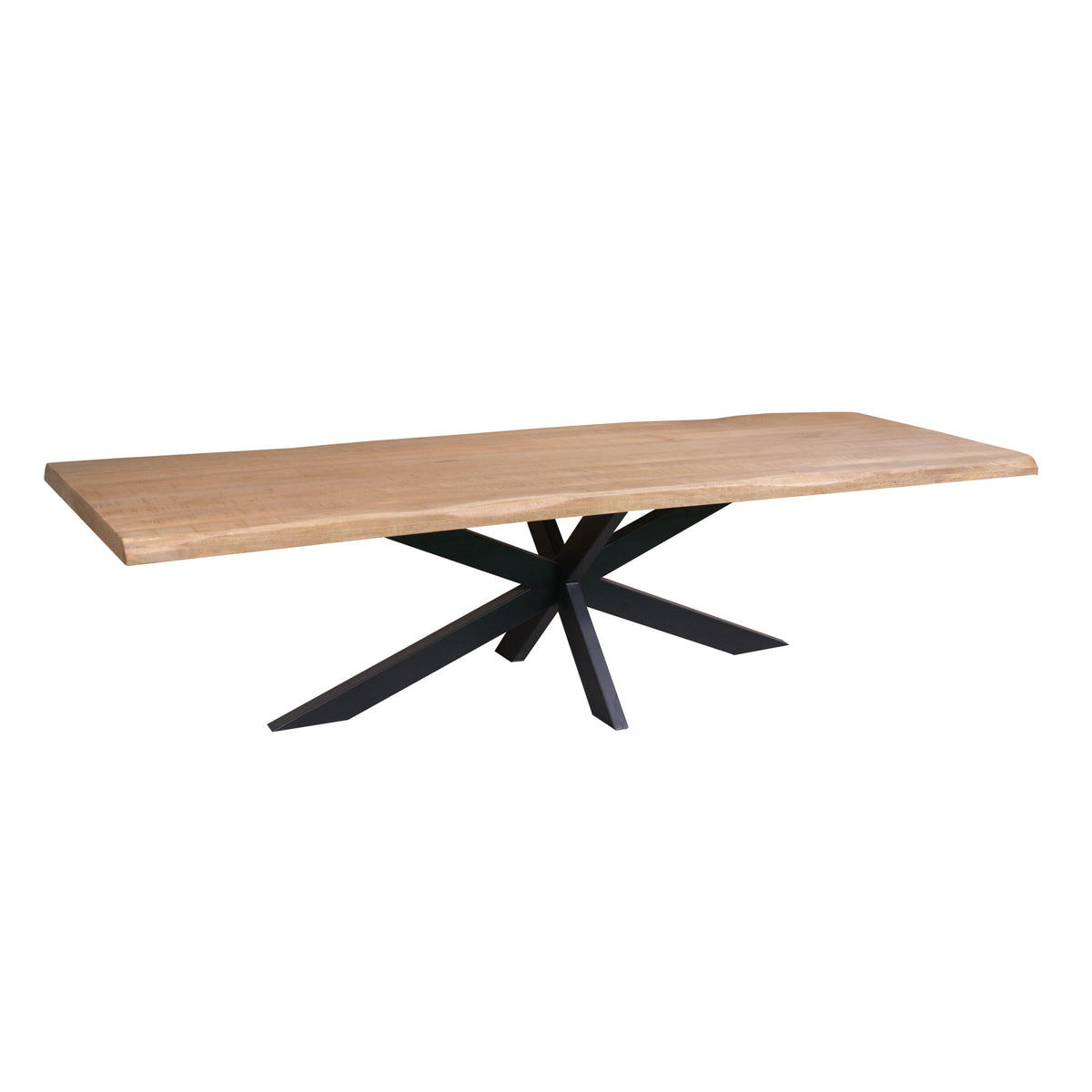 Boomstamtafel met houten blad en zwart metalen kruispoot onderstel in schuine hoek.