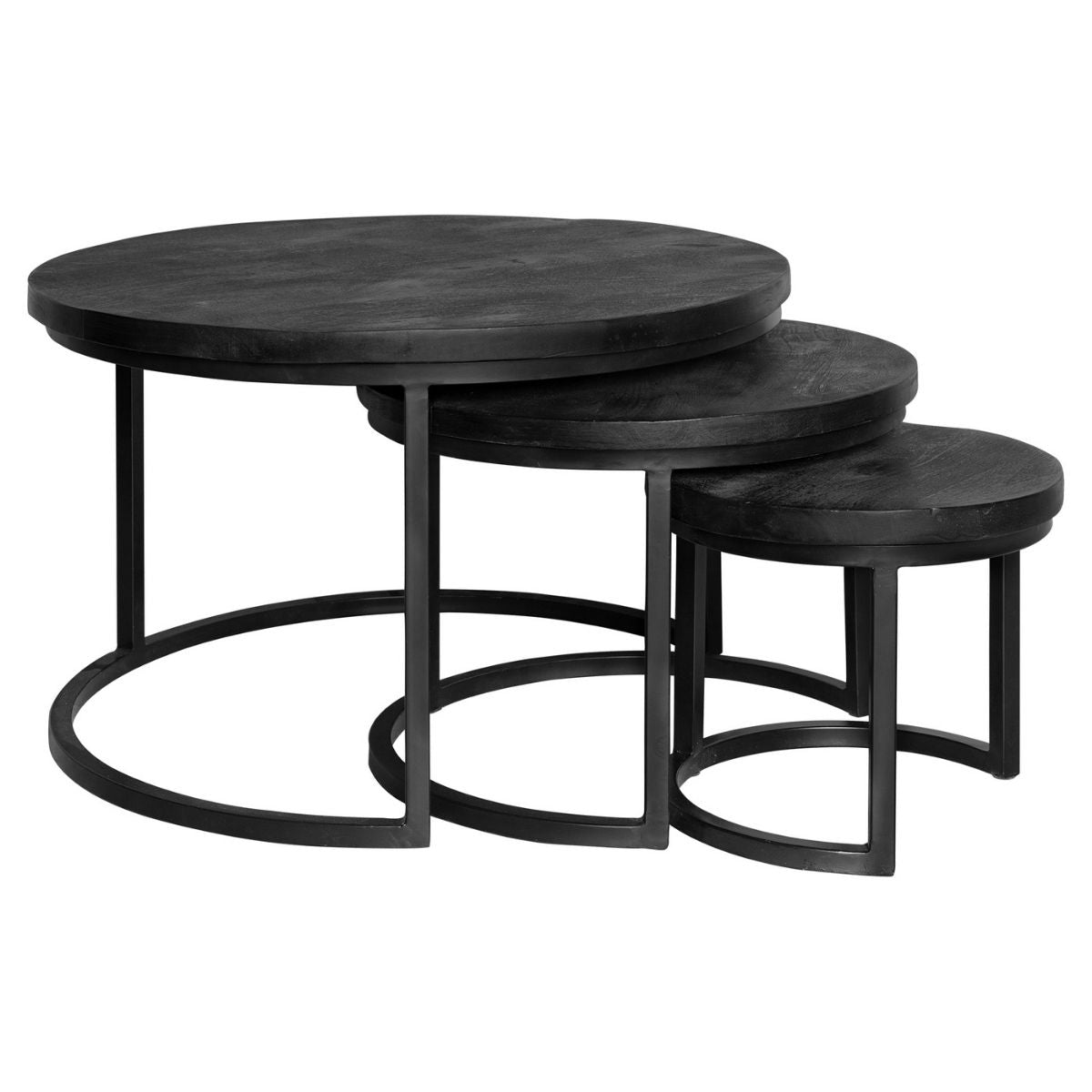 Drie ronde salontafels in set, volledig zwart, met geneste houten bladen.