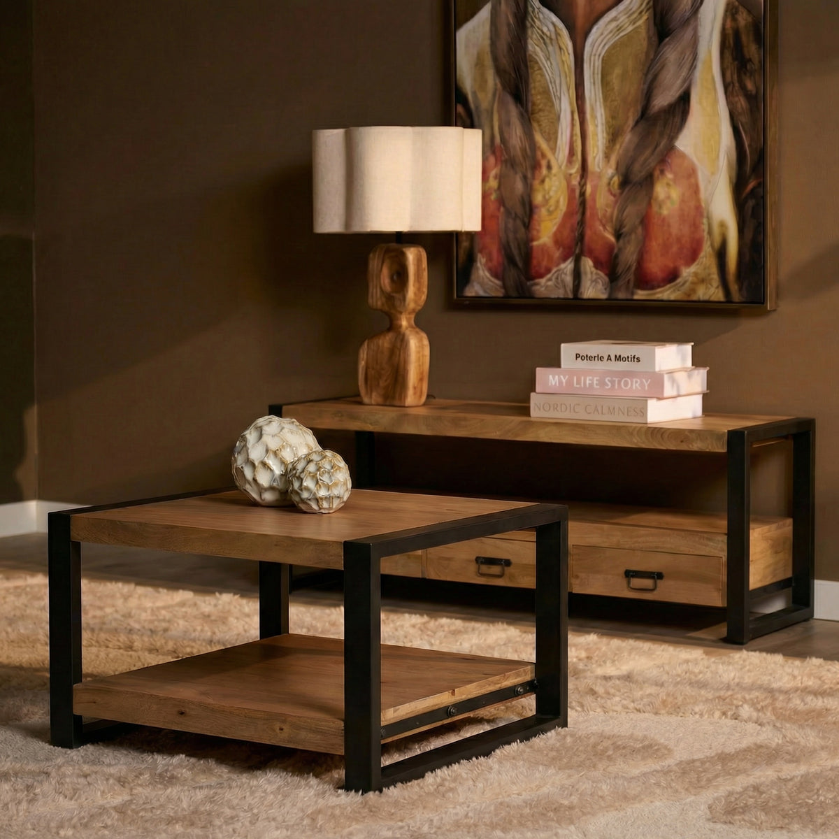 Salontafel Britt hout met zwart frame, twee planken en lade, 80x80 cm