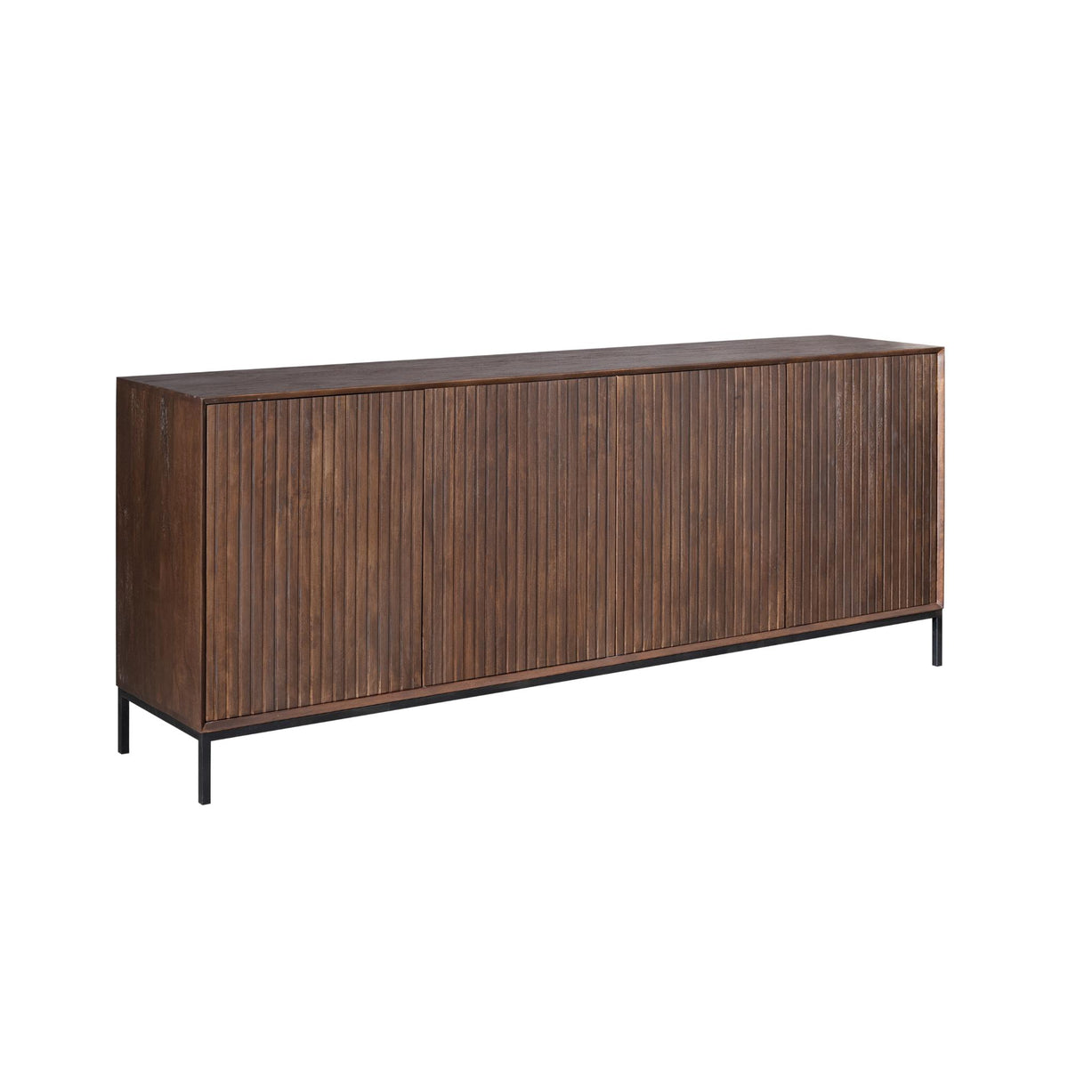 Dressoir in donkerbruine houtlook met verticale groeven en slanke zwarte poten.