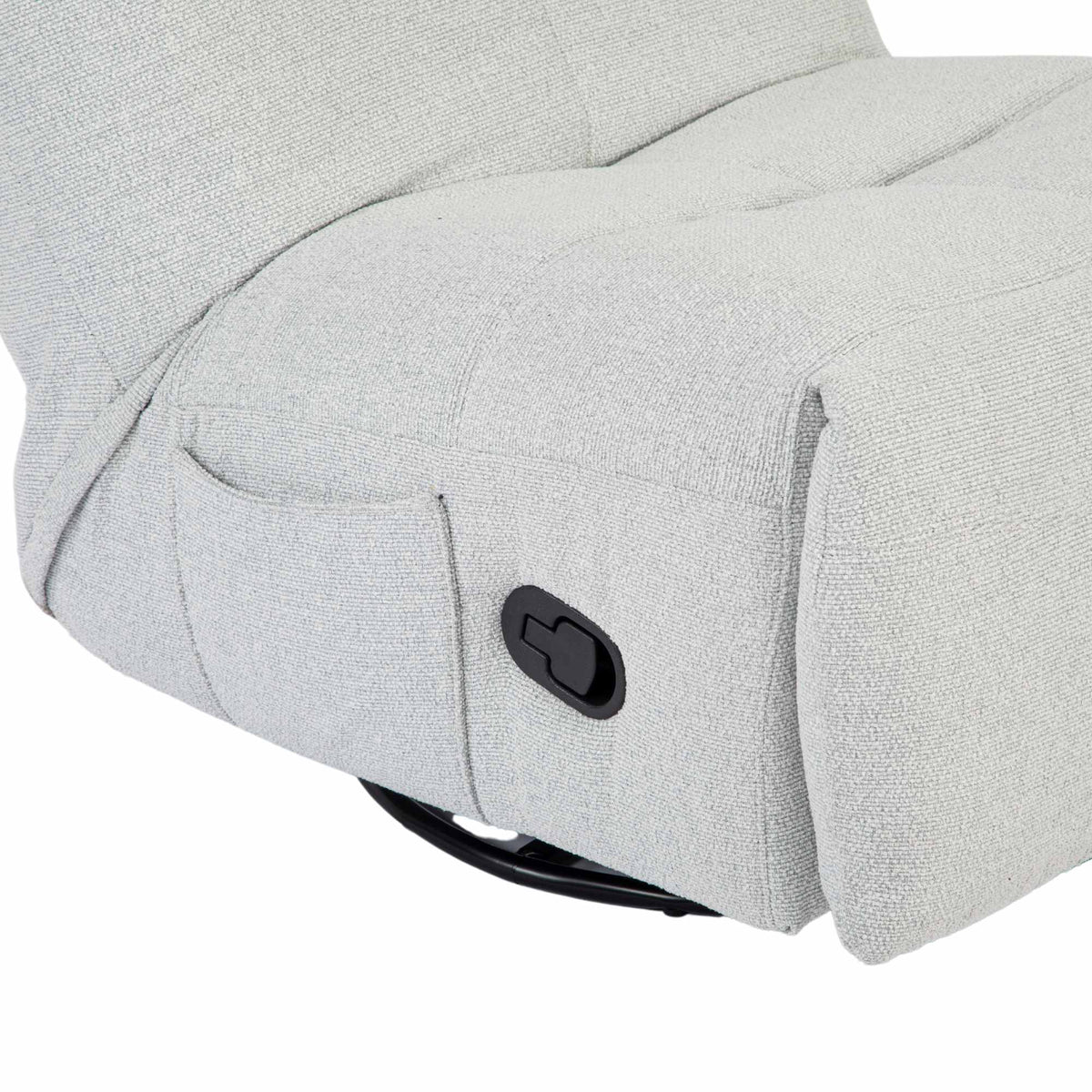 Lichtgrijze relaxfauteuil met verstelknop op de armleuning en rugverstelling