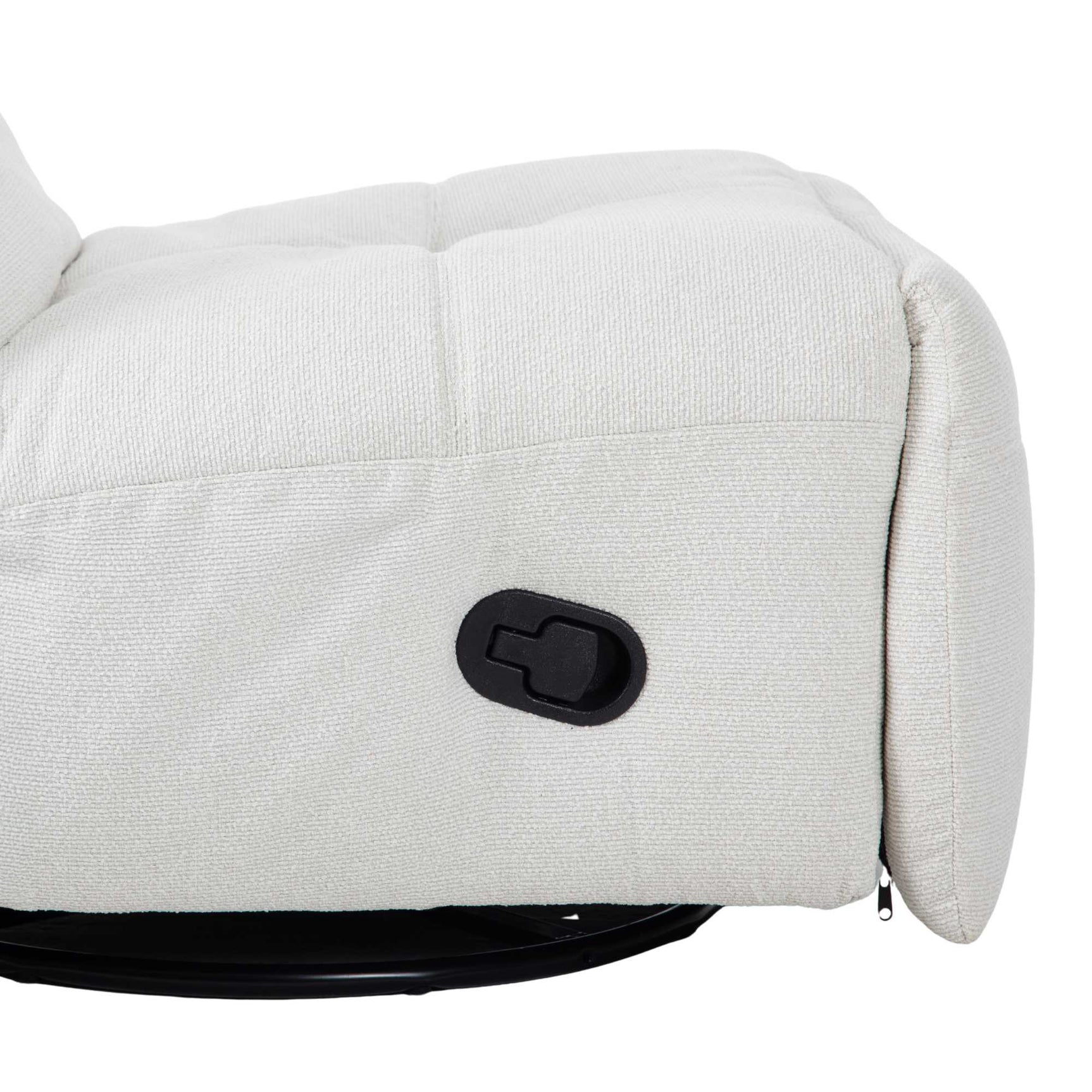 Relaxfauteuil met lichtbeige stof, afgeronde armleuningen en zwarte bedienknop op de zijkant