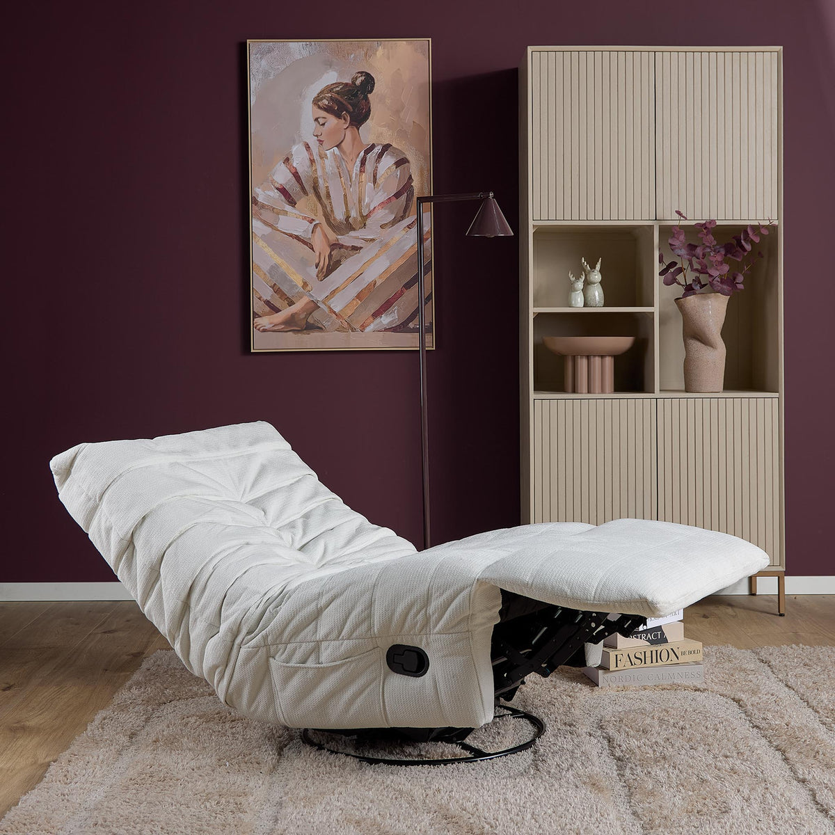 Relaxfauteuil Zen in naturel met voetensteun en zwart bedieningspaneel aan de zijkant