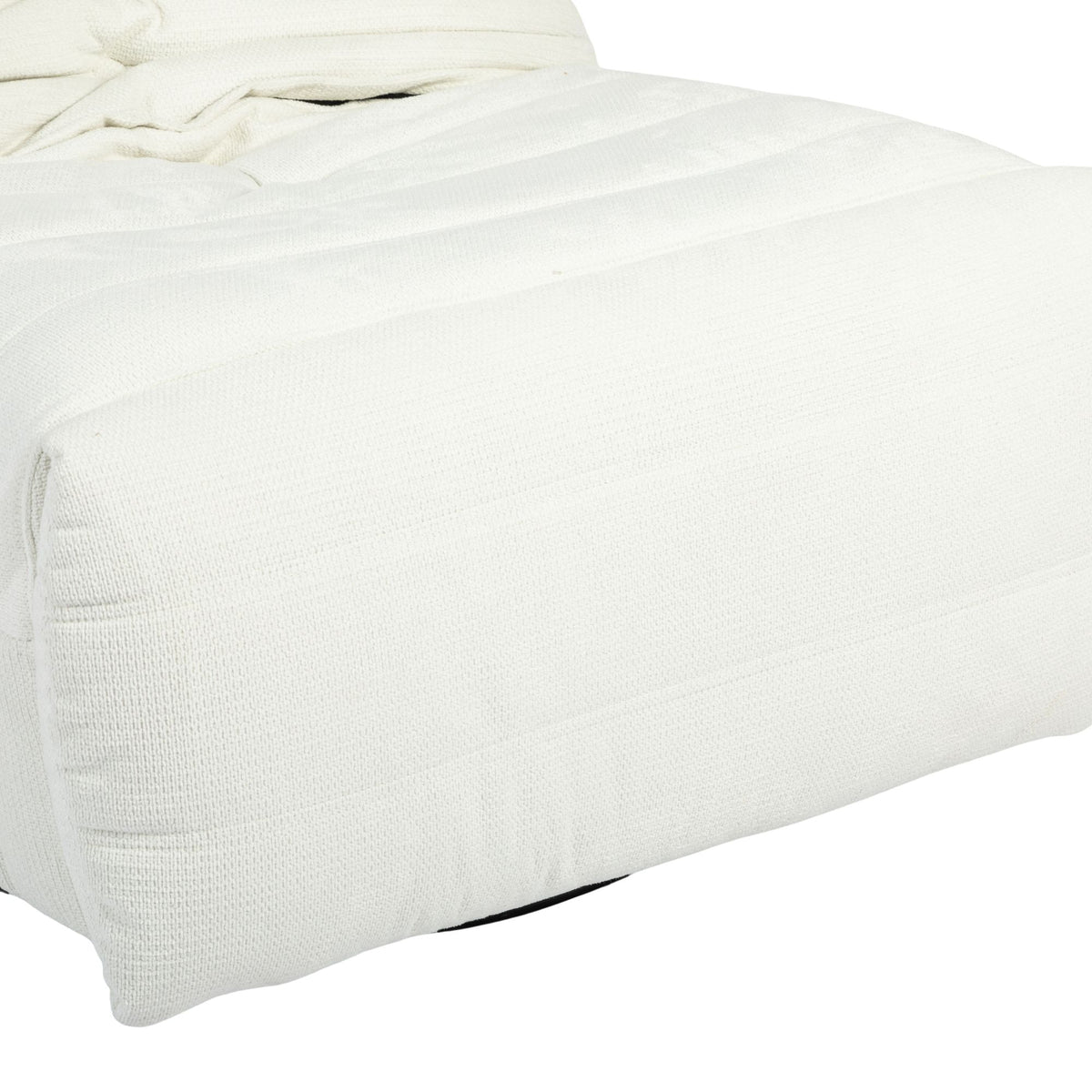Relaxfauteuilzitting met lichtgekleurde bekleding en horizontale stiksels