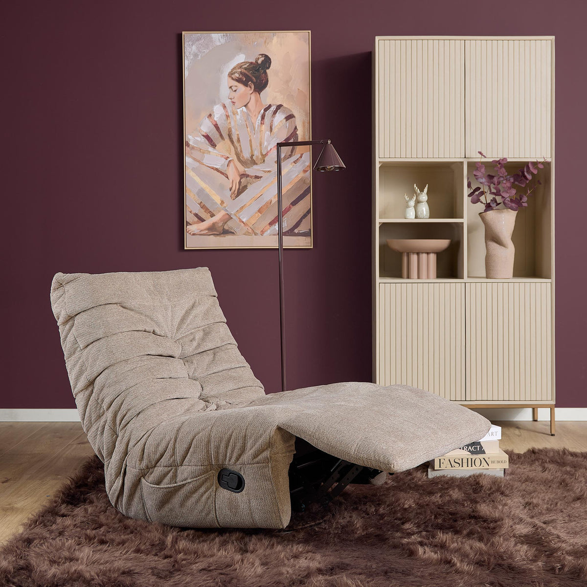 Relaxfauteuil Zen taupe stof met verstelbare kuip, rug en hoofdsteun licht achterover