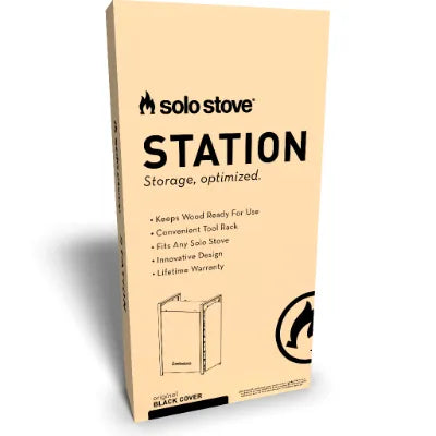Verpakking van Solo Stove Station opbergkast met tekst en zwarte cover