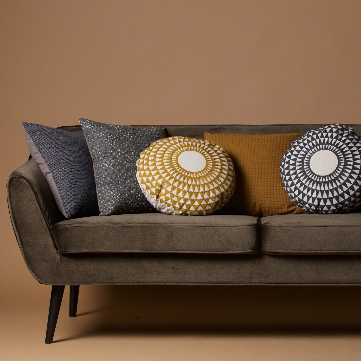 ROCCO BANK 187 CM VELVET WARMGROEN