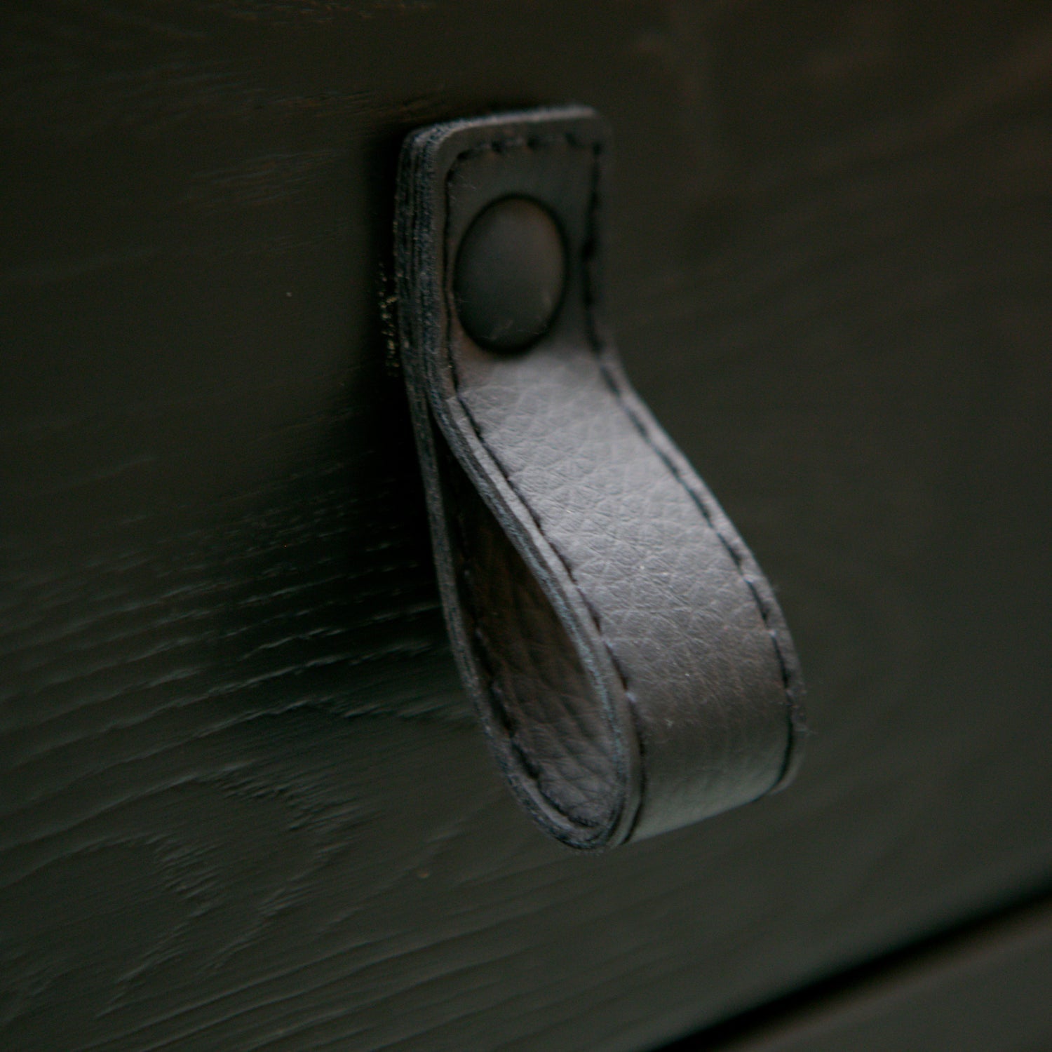 SILAS SIDETABLE ESSEN BLACKNIGHT [fsc]