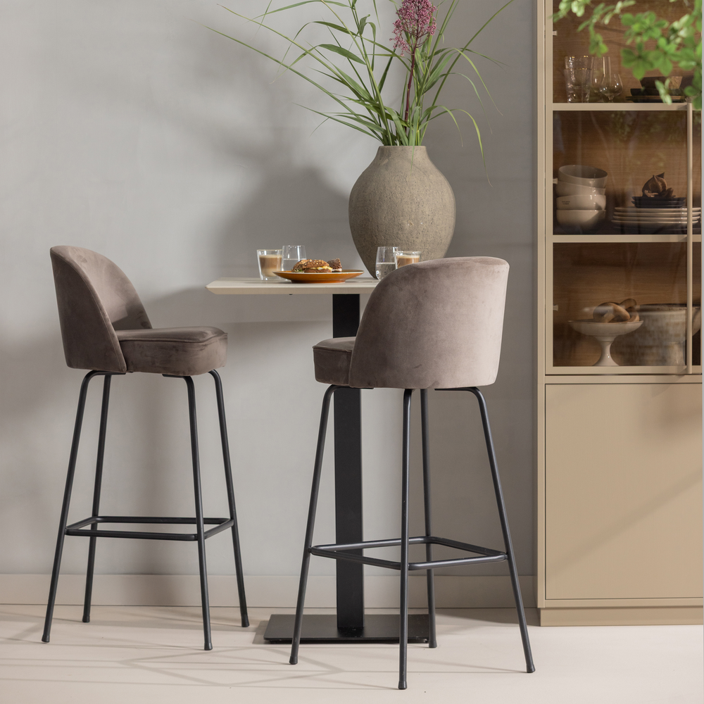 BISTRO VIERKANTE BARTAFEL POOT METAAL ZWART 105X50X50 CM