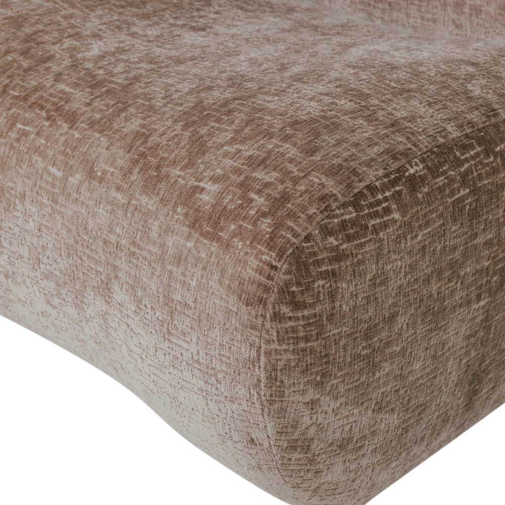 Bekleding van craquelé velvet in lichtbruin met subtiele gestructureerde nerf.