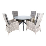 Ronde eettafel Ø120 cm met 4 lichte vlechtstoelen en grijze rugkussens