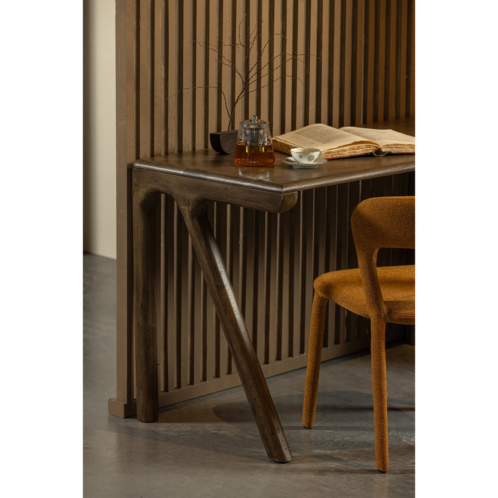 TUG BUREAU MANGOHOUT DONKERBRUIN