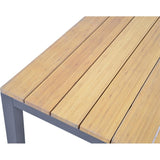 Salontafel met houtlook blad en grijze poten; gladde plankstructuur