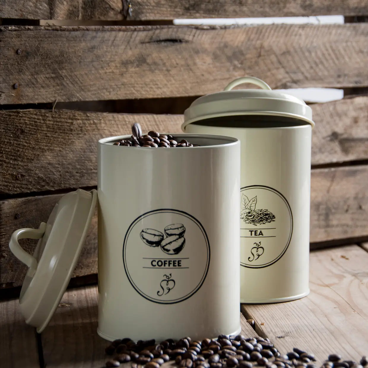 Voorraadblikken set: koffieblik voor en theeblik achter, crème kleur met etiketten