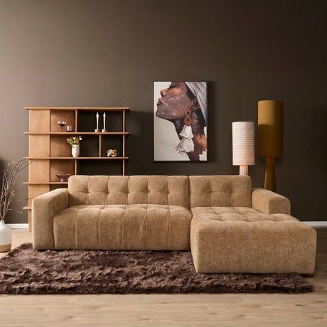 Camelkleurige hoekbank met lounge rechts en geveerde zitkussens, 2,5-zits
