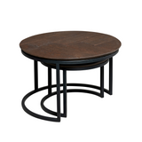 Set van 2 ronde salontafels met bruin eiken blad en zwart metalen onderstel