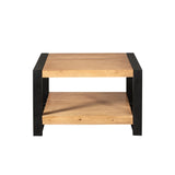 Vierkante salontafel met zwart frame en licht eiken houten blad en tussenplank