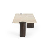 Salontafel Maeve met lichtbeige blad en centrale, ronde poot van donker hout