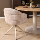 Eetkamerstoel met armleuningen, beige stof en slanke 3-poot constructie in zandkleur