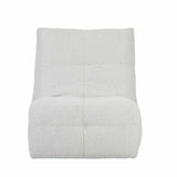 Lichtgrijze relaxfauteuil met gestoffeerde rugleuning en zitkussen
