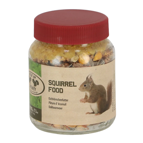 Pot eekhoornvoer met rode schroefdeksel en label met eekhoornillustratie