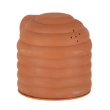 Terracotta hommelpot met geperforeerde achterkant en kleine ventilatiegaatjes
