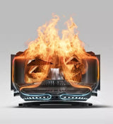 Solo Stove Summit vuurkorf met open vlammen en houtblokken in de binnenring
