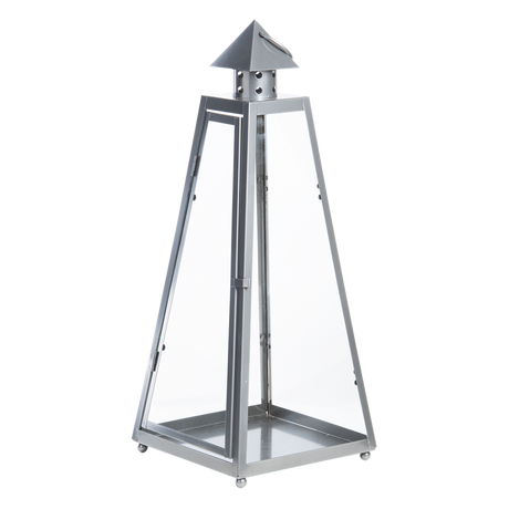 Metalen pyramide-lantaarn met glazen wanden en open bovenzijde, decoratieve opening